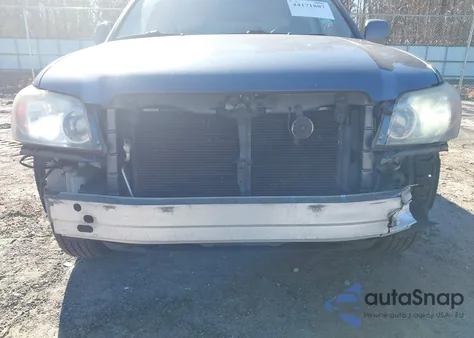 2006 Toyota Highlander z USA, uszkodzony, nr VIN JTEGD21A860136841